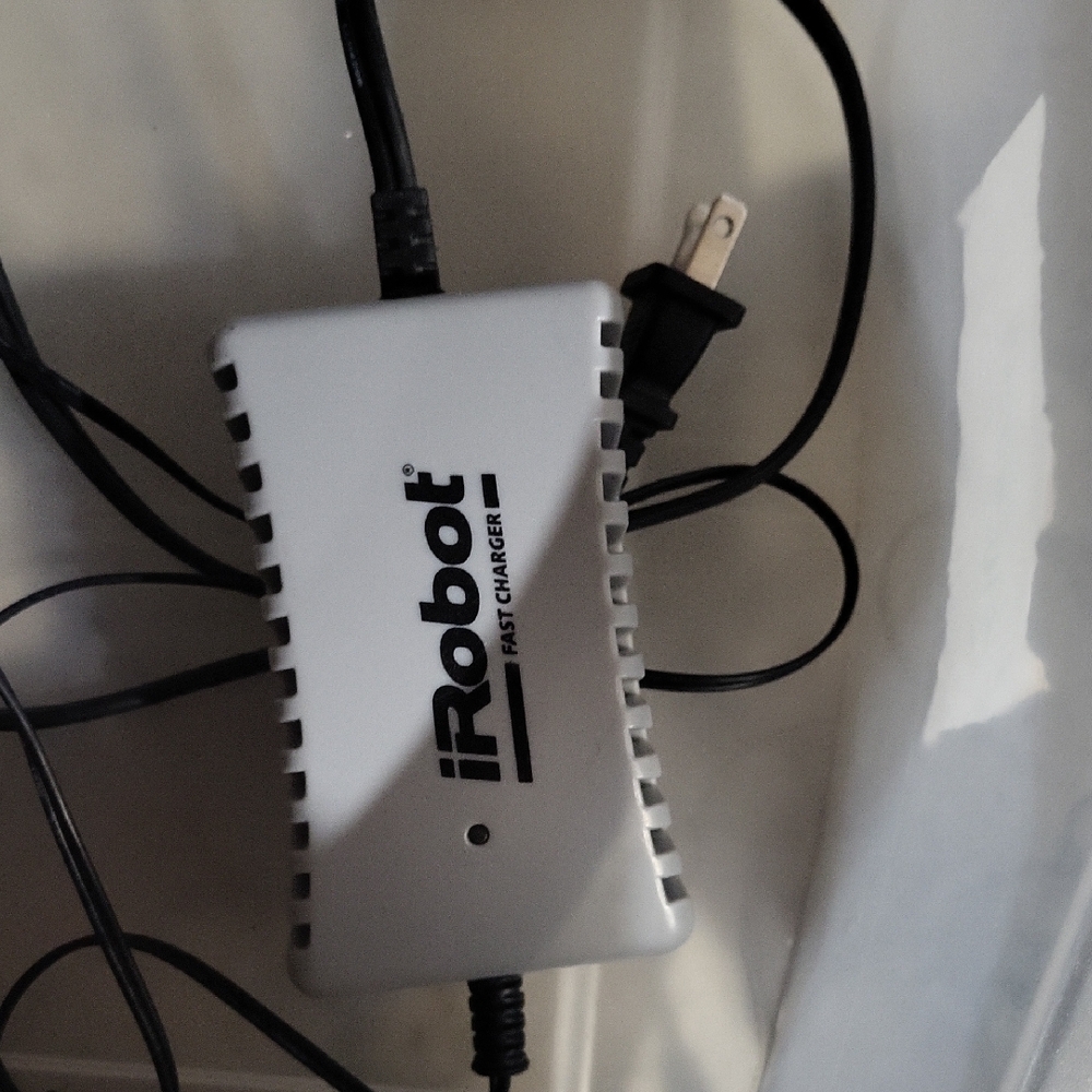 iRobot Fast Charger - Black and Gray